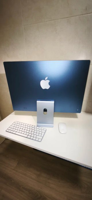iMac Apple Azul Plata y Blanco