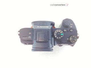 camara digital evil sony alpha a7r iii (ilce-7rm3)