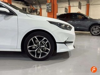 Kia Ceed 1.0 T-GDi 74kW (100CV) Concept