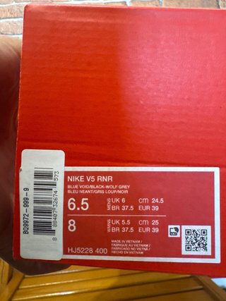 NIKE V5 RNR Azul y Plateado