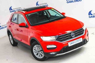 Volkswagen T-Roc Advance 1.5 TSI 110kW (150CV) **Techo panorámico**
