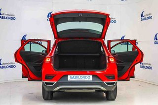Volkswagen T-Roc Advance 1.5 TSI 110kW (150CV) **Techo panorámico**