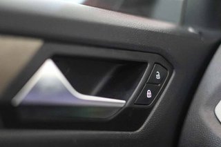 Volkswagen T-Roc Advance 1.5 TSI 110kW (150CV) **Techo panorámico**