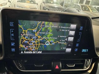 TOYOTA C-HR Hybrid Advance