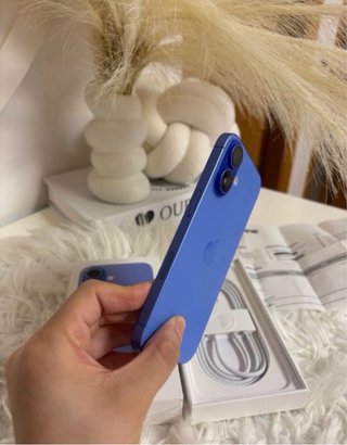 iPhone 16 128GB Azul “4 Ciclos”