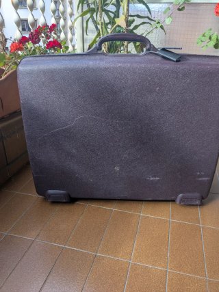 Maleta Samsonite Rígida Antigua Robusta