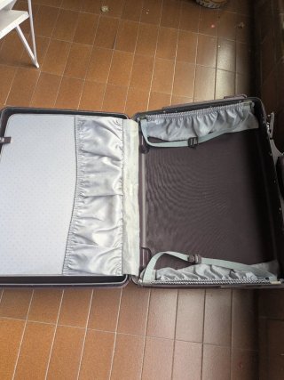 Maleta Samsonite Rígida Antigua Robusta