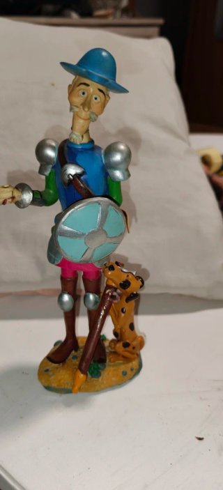 Figura Don Quijote con perro