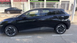 MG MG4 2023
