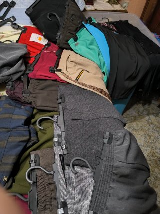 Pantaloni e Abiti Taglia XXL