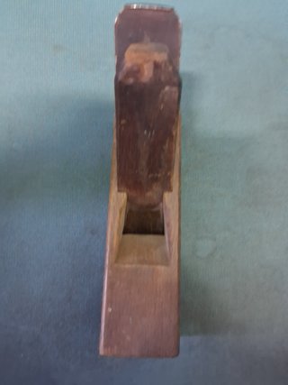 Cepillo de carpintero de madera