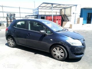 533572 centralita motor 0281013413 toyota auris