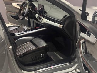 Audi A4 Avant TFSI 331kW quattro tiptronic