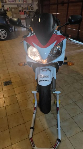 Honda CBR 600F  Repsol Edición Limitada