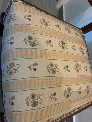 Butaca de madera y tela floral.especial para abuel