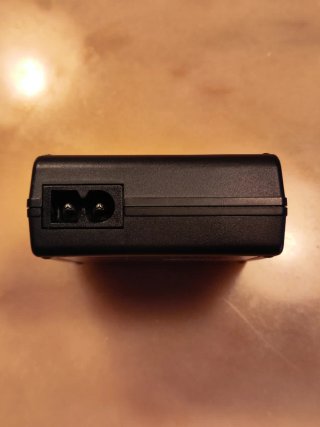 NUEVO, Cargador Sony BC-CS1 AA/AAA