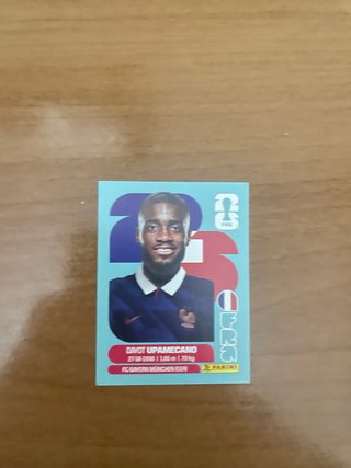 Cromo Upamecano mundial 2026