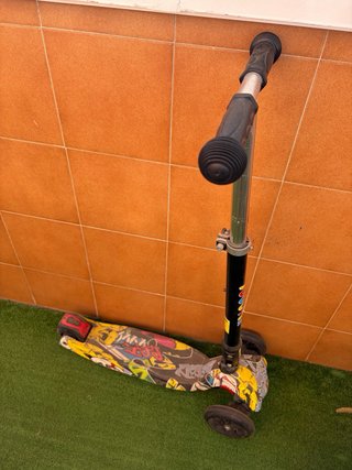 Patinete 3 ruedas infantil marca Scooter