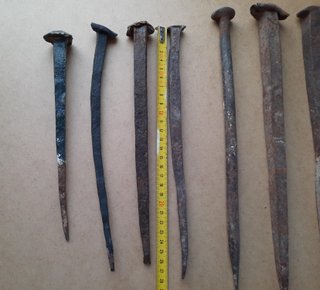 7 Clavos forja antiguos grandes entre 23-32 cm