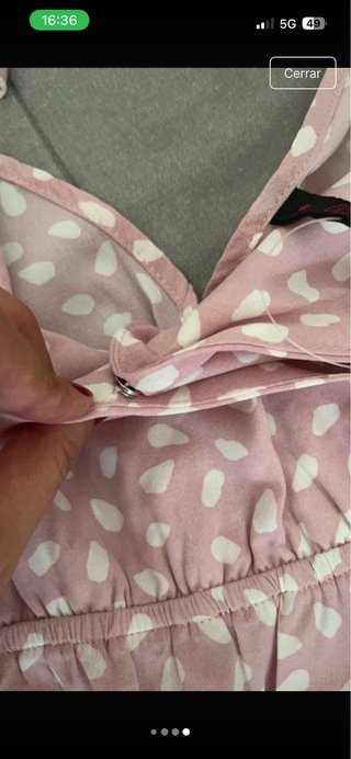 Vestido rosa estampado blanco
