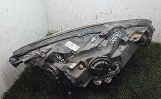 260605da5b faro infiniti q30 - 1 generacion 228931