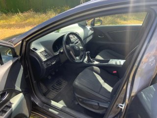 Toyota Avensis 2010