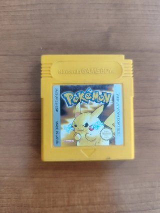 Pokemon Amarillo Game Boy Nintendo DMG-APSS-ESP