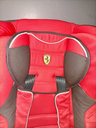 Silla coche Ferrari 1-4 años Isofix