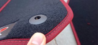 Alfombrillas Seat Ibiza FR Negras con Borde Rojo