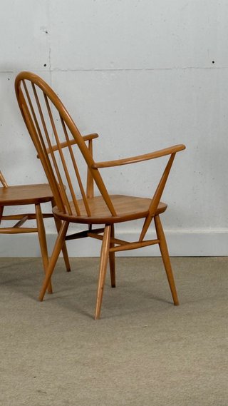 Mesa y 4 Sillas Ercol