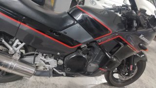 Kawasaki GPX 750R