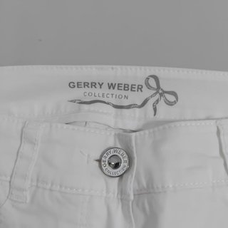 Pantalón blanco Gerry Weber con remaches
