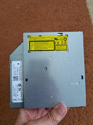Gravador DVD Hitachi-LG GUE1 Ultra Slim