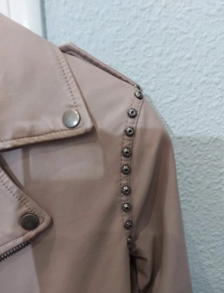 Cazadora BDBA Tachuelas