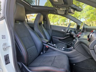 Mercedes-Benz Clase CLA 2015