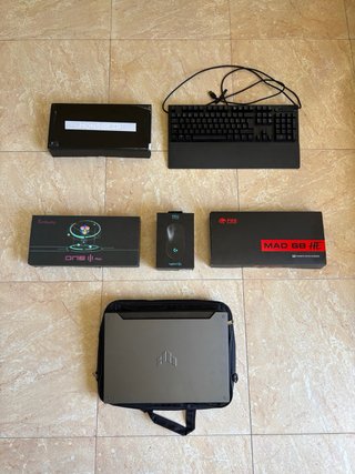 Pacchetto Gaming: Tastiere + Mouse + Laptop Gaming