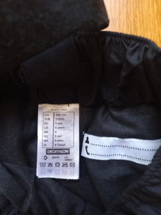Peto de esquí Decathlon talla 5 años.  105-114 cms