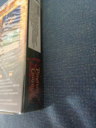 Piratas del Caribe Cofre GBA Precintado