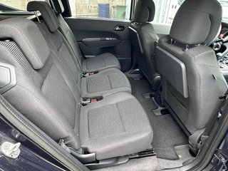 Peugeot 5008 2013