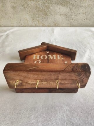 Mensola portachiavi casetta in legno rustico