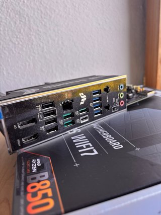 Placa Base ASUS TUF GAMING B850M-PLUS WIFI7 AMD
