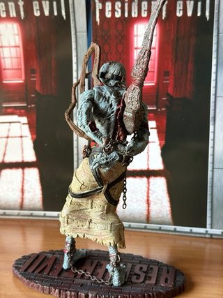 Action Figure Nosferatu Resident Evil