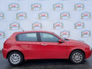 Alfa romeo faro der 147 (190) 1.6 t.spark 1158031