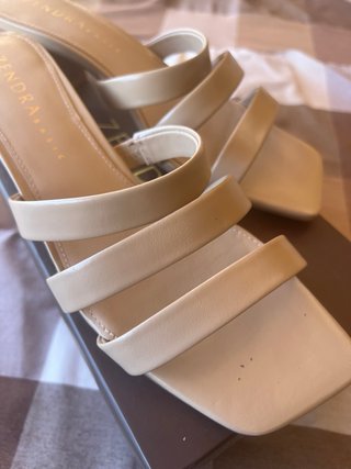 Sandalias ZENDRA Piel Beige Tiras