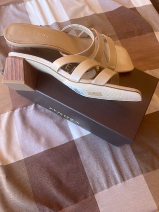 Sandalias ZENDRA Piel Beige Tiras