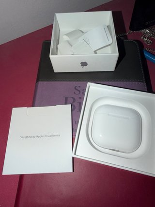 AirPods 4 Cancelación Ruido