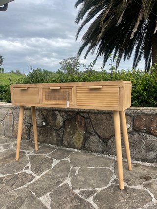 Consola de madera NUEVA