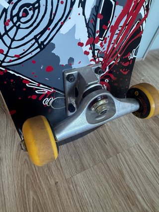 Skateboard (muy poco usado)