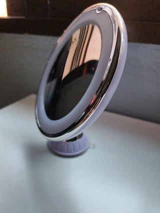 Espejo de aumento 10X con luz