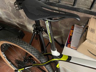 Bicicleta Giant XTC 4 ADVANCE 27.5 Carbono Talla L